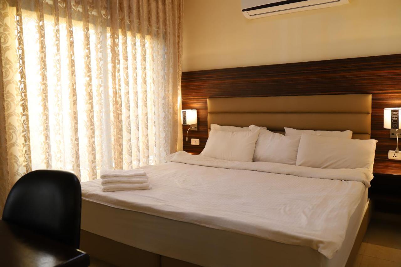 Alqimah Hotel Apartments Amman Ngoại thất bức ảnh