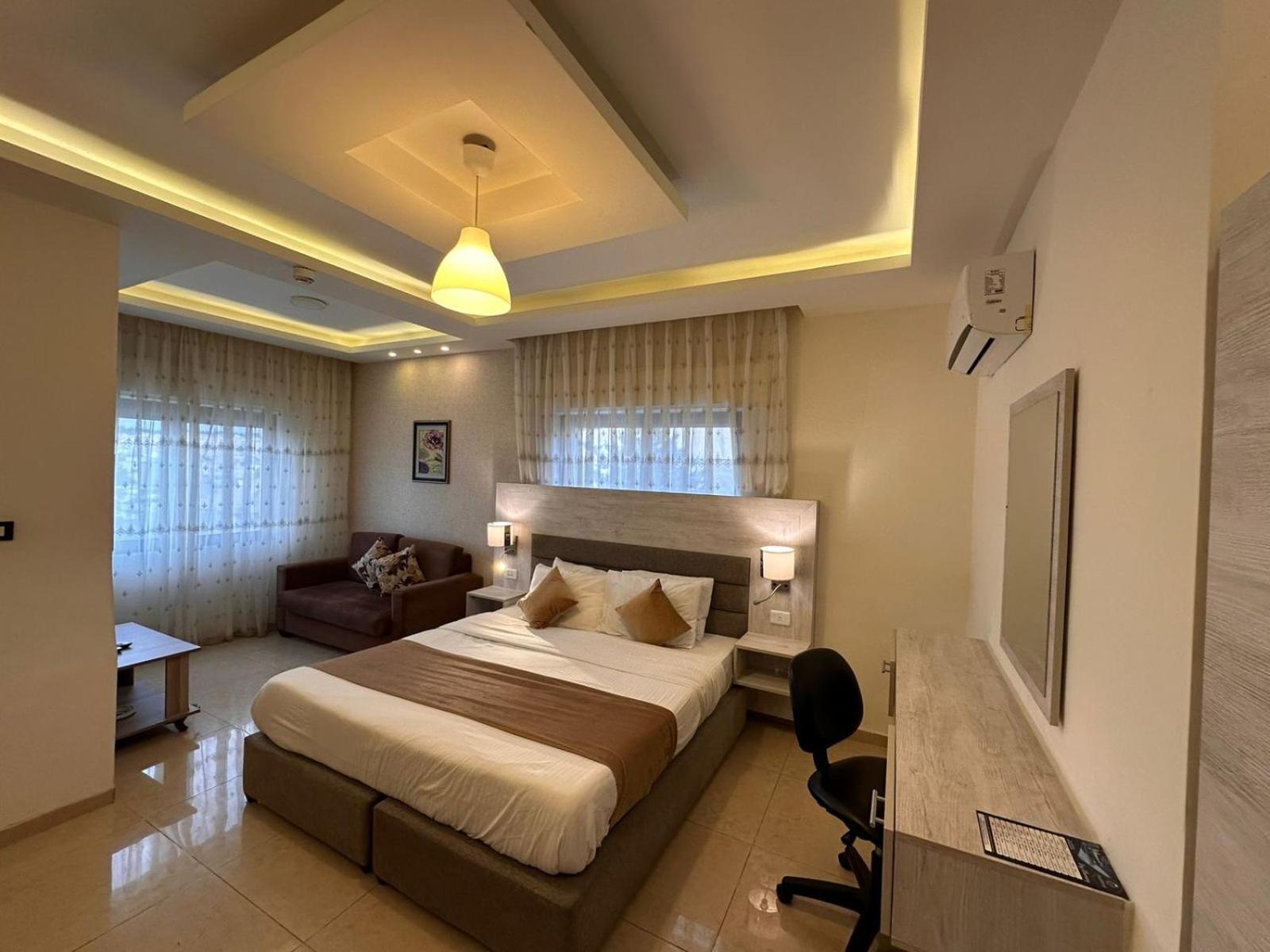 Alqimah Hotel Apartments Amman Ngoại thất bức ảnh